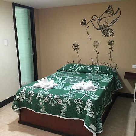 Hotel June Пуебла Екстериор снимка