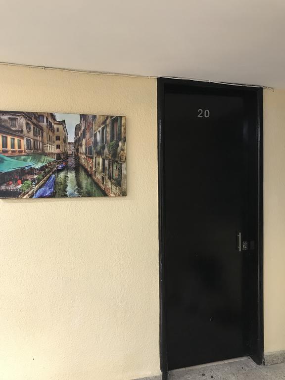 Hotel June Пуебла Екстериор снимка